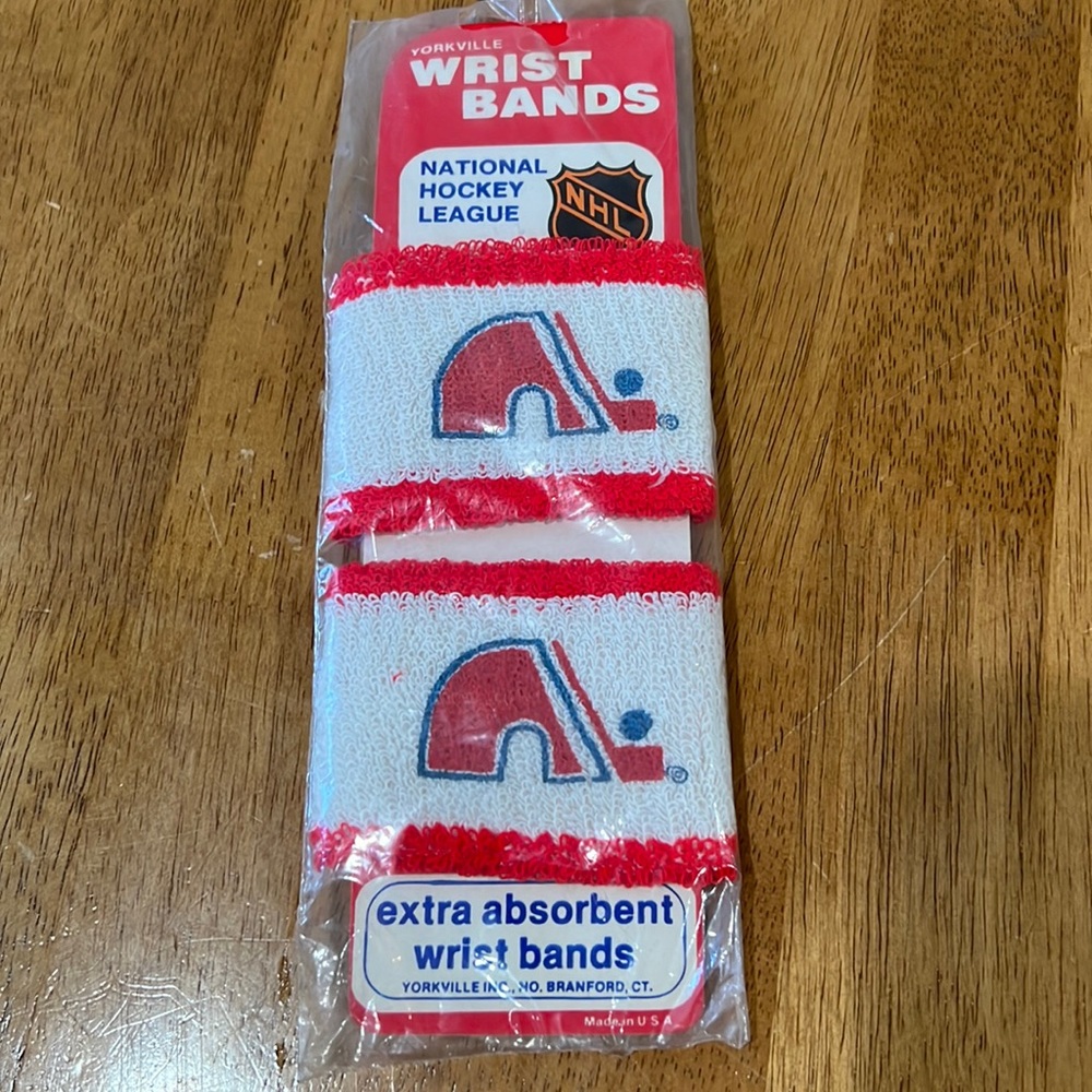 NHL Hockey Quebec Nordiques Wrist Band Set - Picture 1 of 3